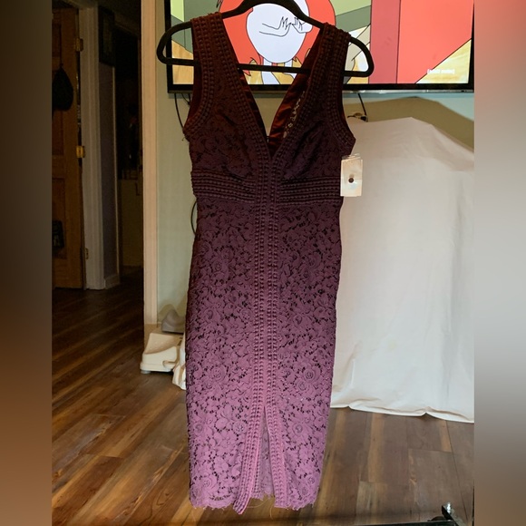 BARDOT Morgan Front Slit Lace Cocktail Dress in Dark Purple Size 2 XS - Picture 10 of 11